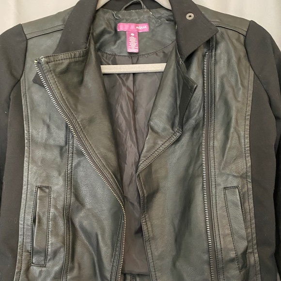 Mixed material Moto Jacket size small (or tween) - Picture 2 of 4